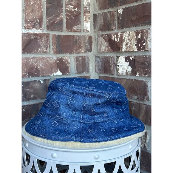 Louis Vuitton Bonnet Bucket Hat Denim and Shearling 31124 - Picture 2 of 9